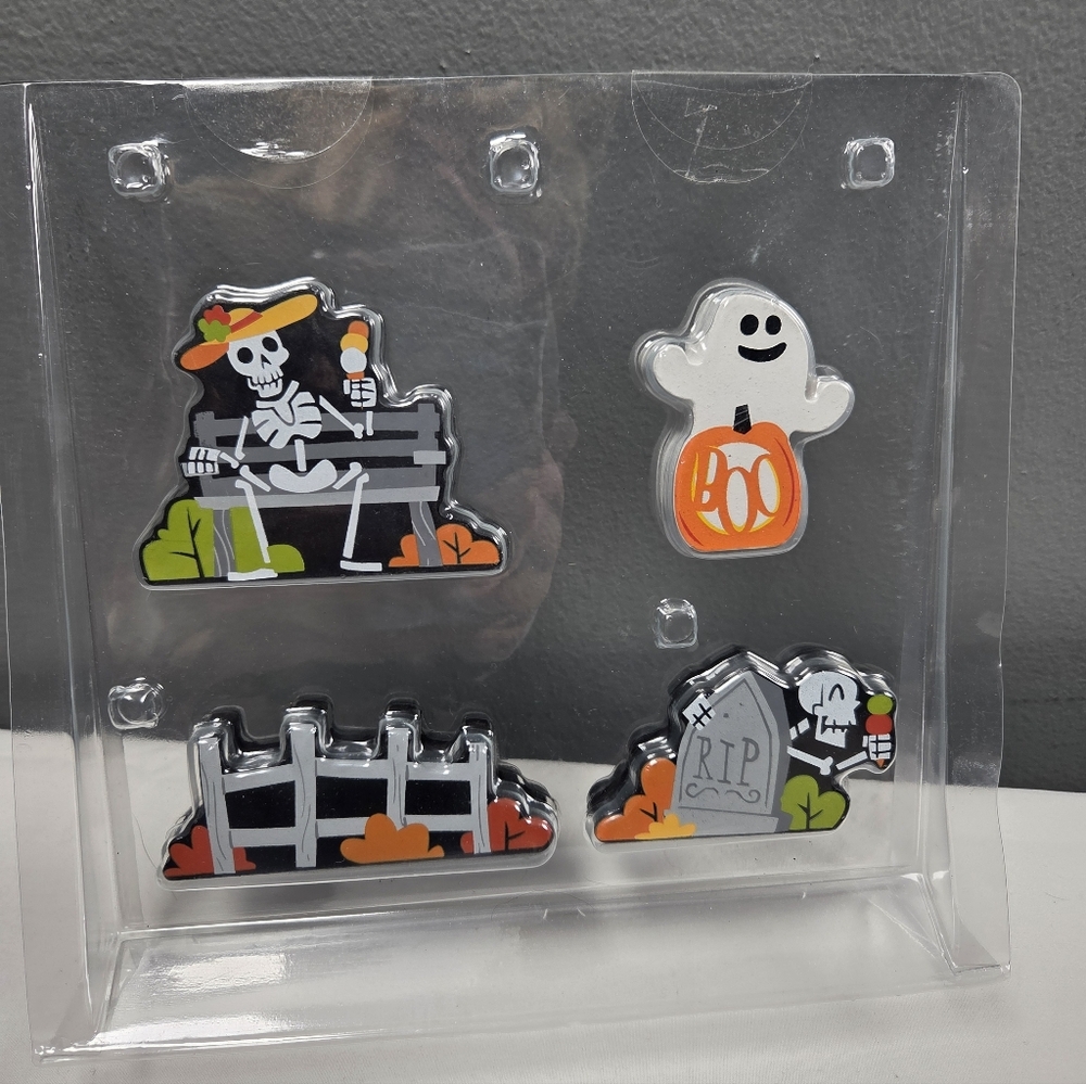 NEW Target Hyde and EEK! Mini Mantle Halloween Haunted House Decor